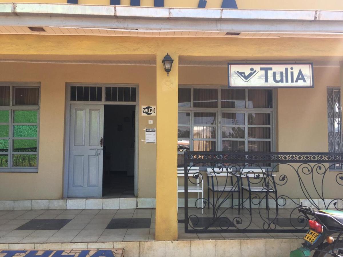 Tulia Lodge Eldoret Bagian luar foto