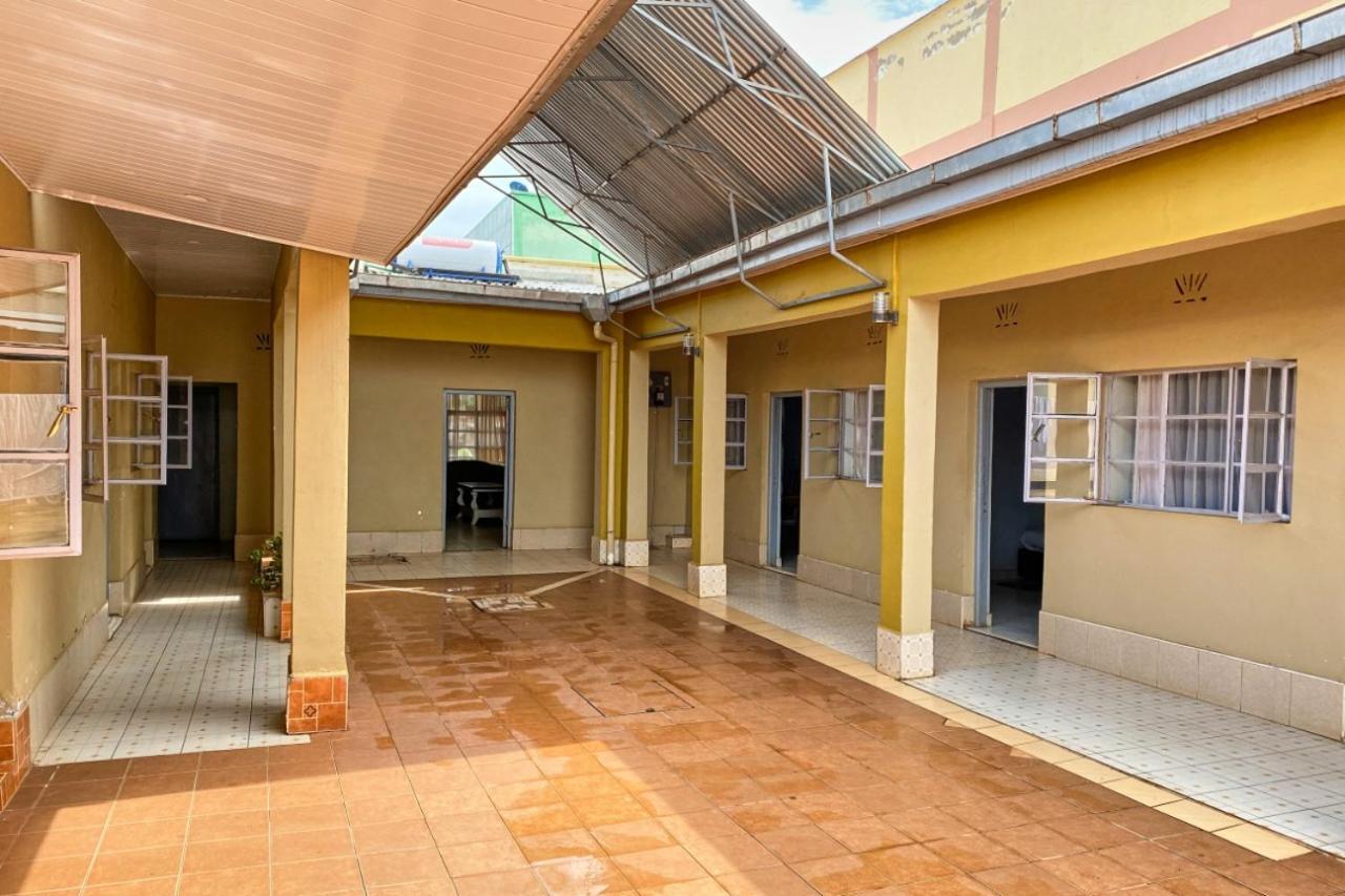Tulia Lodge Eldoret Bagian luar foto
